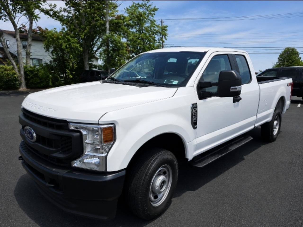 Used 2020 Ford F250 XL w/ Power Equipment Group AWD/4WD image 3