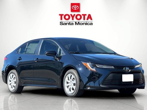 New 2026 Toyota Corolla LE FWD image 1