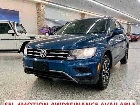 Used 2019 Volkswagen Tiguan SE image 1