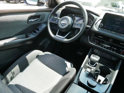 Certified 2023 Nissan Rogue SV AWD/4WD image 9