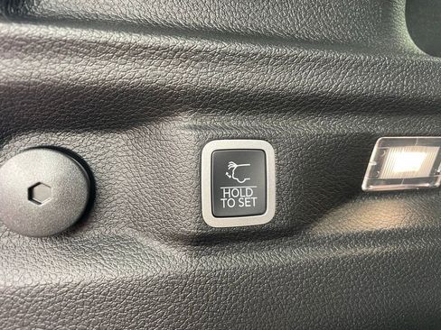 New 2026 Jeep Grand Cherokee L Limited AWD/4WD image 14