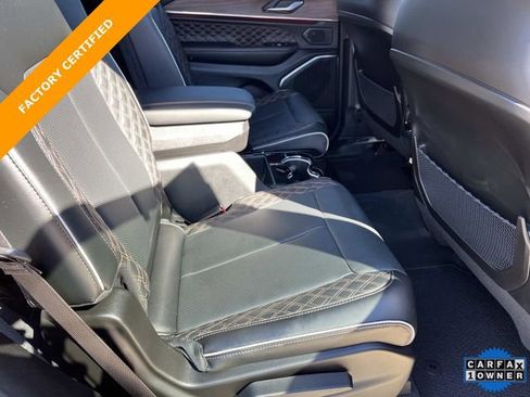 Certified 2024 Jeep Grand Cherokee L Summit w/ High Altitude Package image 23