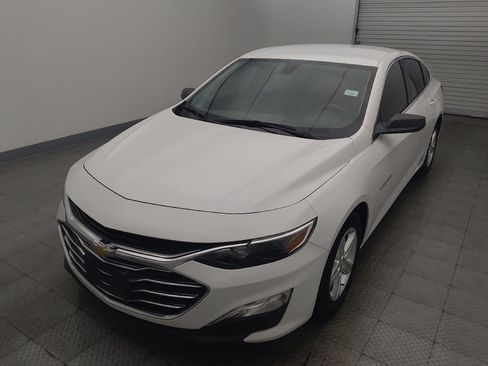 Used 2020 Chevrolet Malibu LS FWD image 15