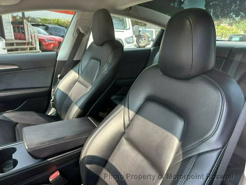 Used 2023 Tesla Model 3 Standard Range RWD image 10