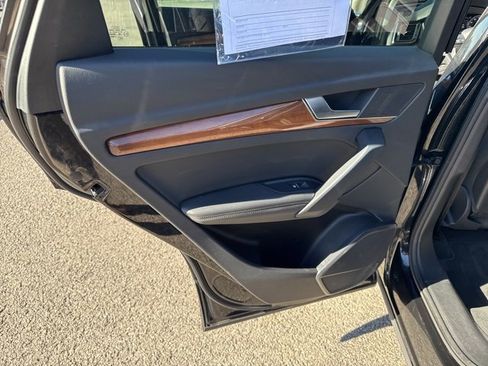 Used 2022 Audi Q5 2.0T Premium Plus image 21