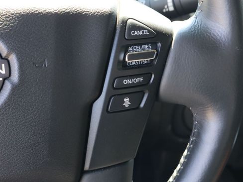 Used 2024 Nissan Frontier SL w/ Technology Package RWD image 14