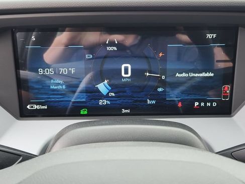 New 2027 Chevrolet Bolt RS FWD image 14