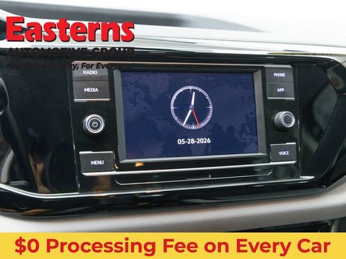 Used 2022 Volkswagen Taos S AWD/4WD image 17