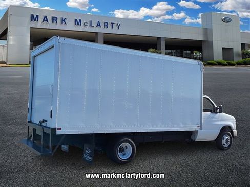 New 2026 Ford E-450 and Econoline 450 Super Duty w/ Power Equipment Group RWD image 3