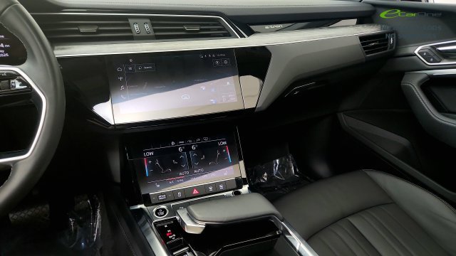 Used 2024 Audi Q8 e-tron Premium AWD/4WD image 66