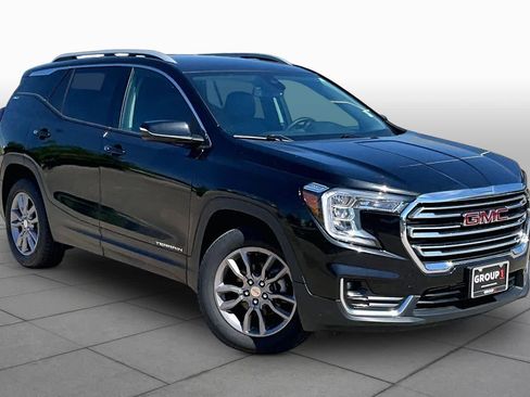Used 2024 GMC Terrain SLT AWD/4WD image 3