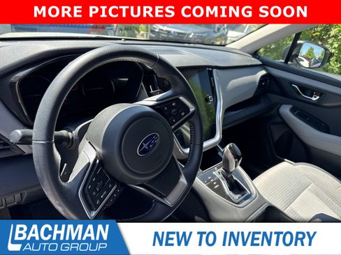Used 2024 Subaru Outback Premium AWD/4WD image 12