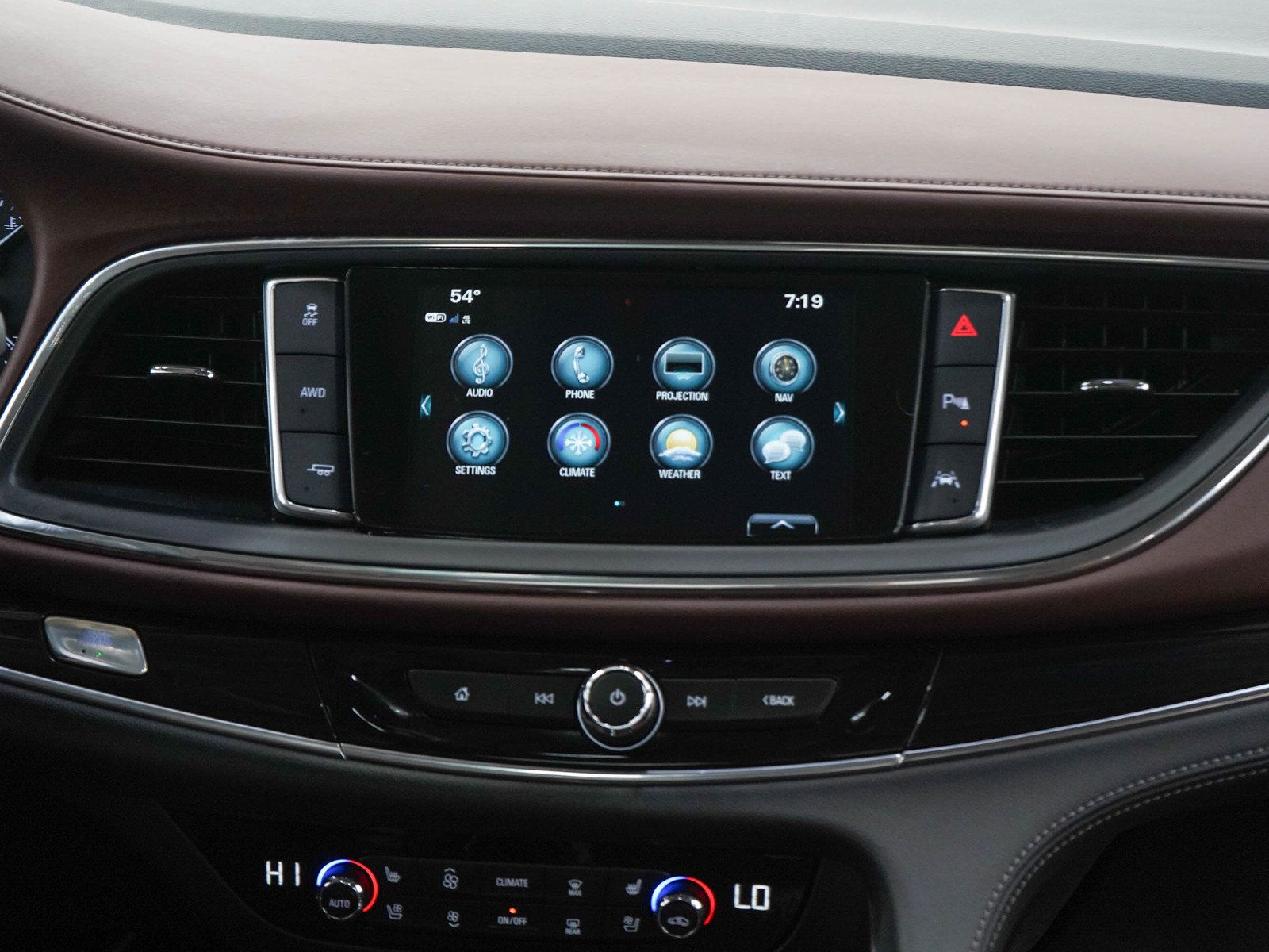 Used 2018 Buick Enclave Avenir w/ Avenir Technology Package AWD/4WD image 15