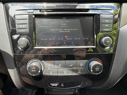 Used 2022 Nissan Rogue Sport S AWD/4WD image 21