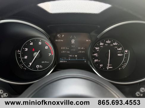 Used 2022 Alfa Romeo Stelvio Veloce AWD/4WD image 32
