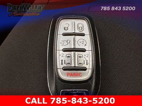 Used 2022 Chrysler Voyager LX image 24