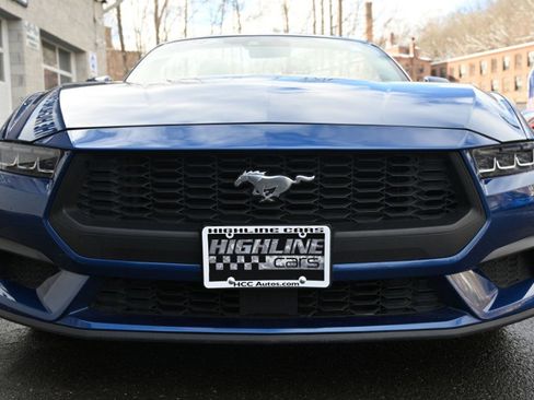 Used 2024 Ford Mustang Premium image 9