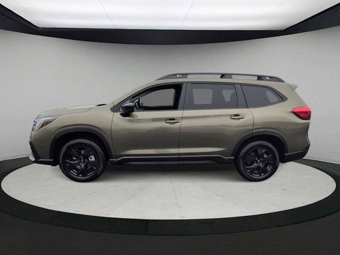 Used 2026 Subaru Ascent Premium image 5
