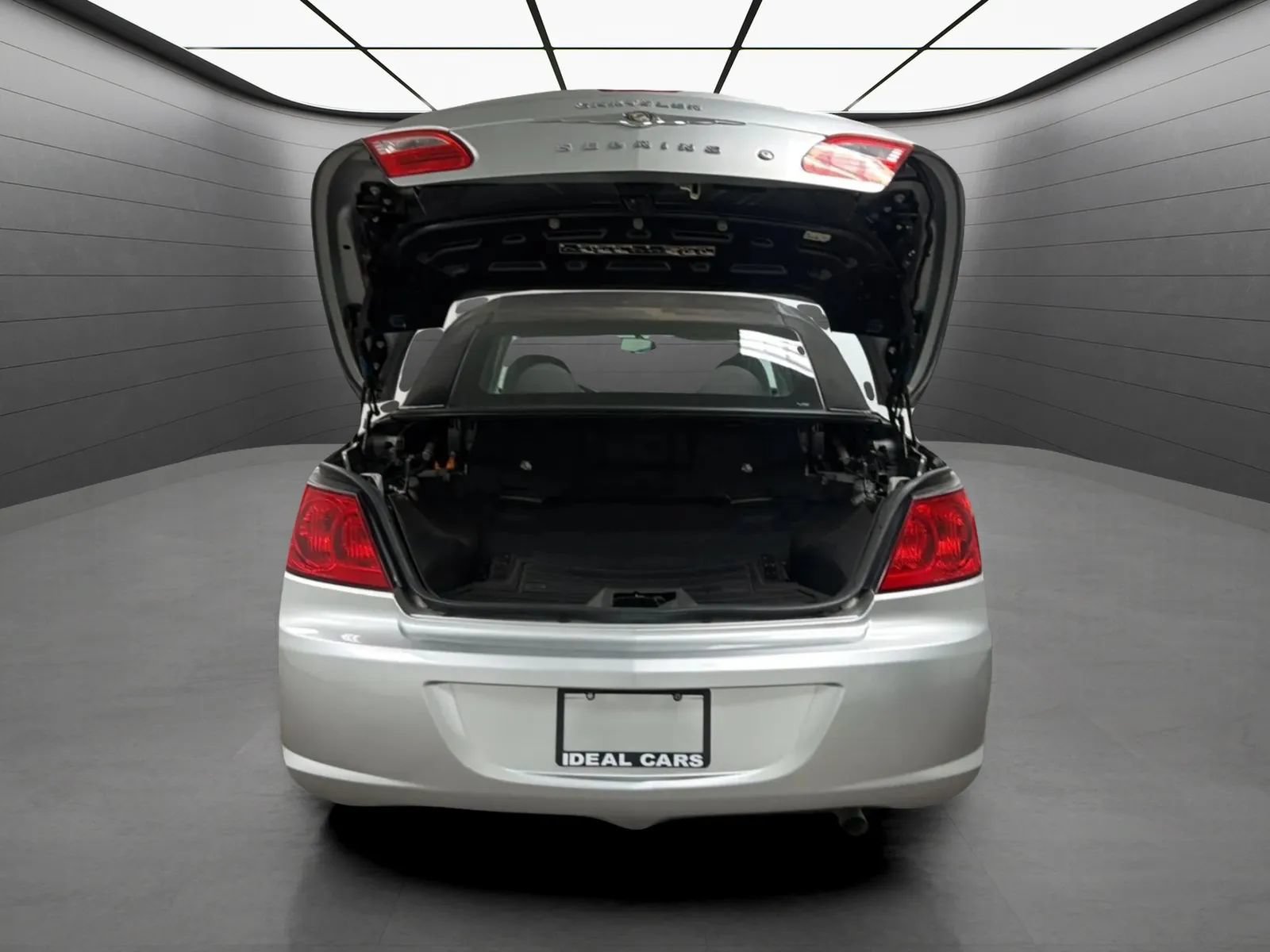 Used 2009 Chrysler Sebring LX w/ Convenience Group FWD image 18