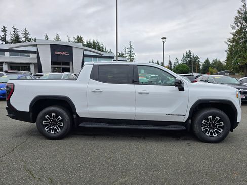 New 2026 GMC Sierra EV Elevation image 8