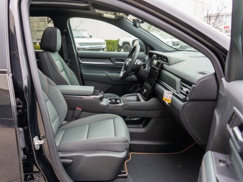 New 2026 GMC Terrain AT4 w/ Technology Package II image 10