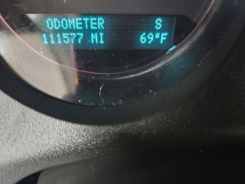 Used 2013 GMC Yukon XL Denali image 26