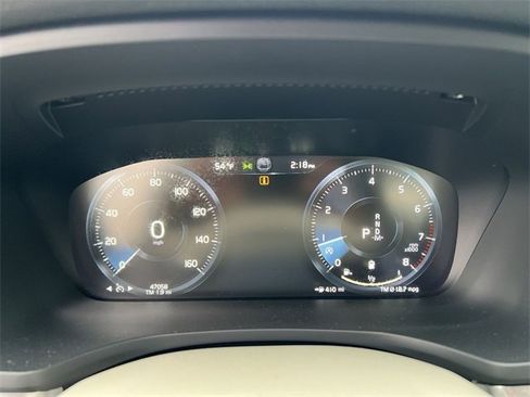 Used 2022 Volvo S60 B5 Momentum w/ Premium Package image 23