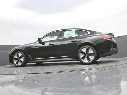 New 2026 BMW i4 eDrive40 RWD image 43
