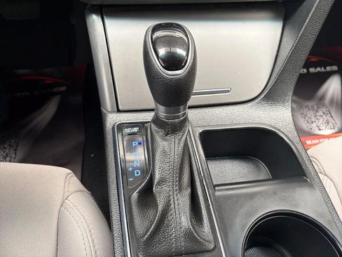 Used 2017 Hyundai Sonata SE FWD image 24