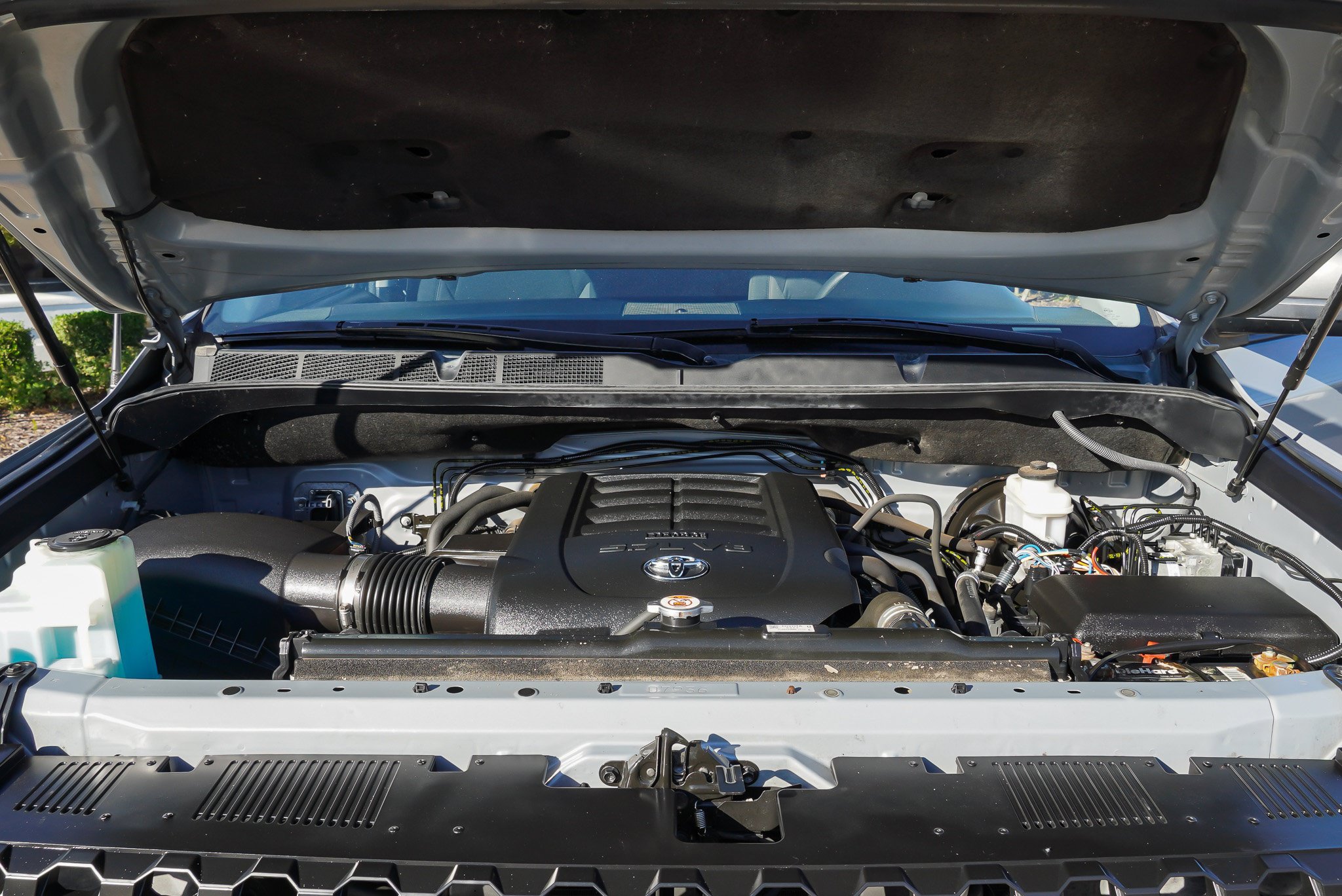 Used 2018 Toyota Tundra SR5 AWD/4WD image 17