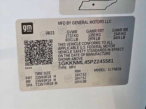Used 2023 GMC Acadia SLT FWD image 30