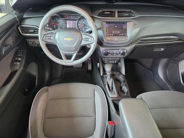 Used 2023 Chevrolet TrailBlazer LT FWD image 36