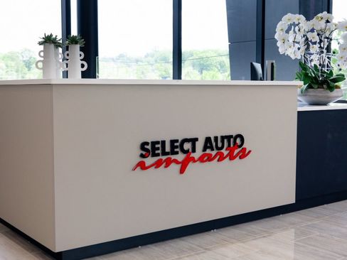 Used 2022 BMW X5 xDrive40i w/ Parking Assistance Package image 18