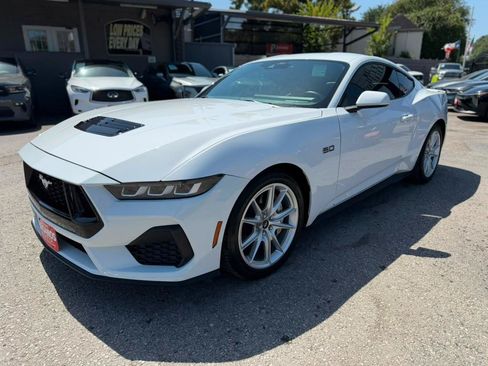 Used 2024 Ford Mustang GT Premium RWD image 2