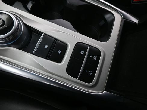 Certified 2022 Ford Explorer XLT w/ Equipment Group 202A image 19