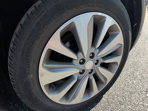 Used 2020 Buick Encore Preferred FWD image 12