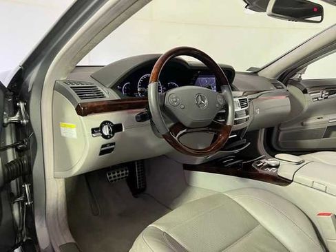 Used 2012 Mercedes-Benz S 63 AMG image 22