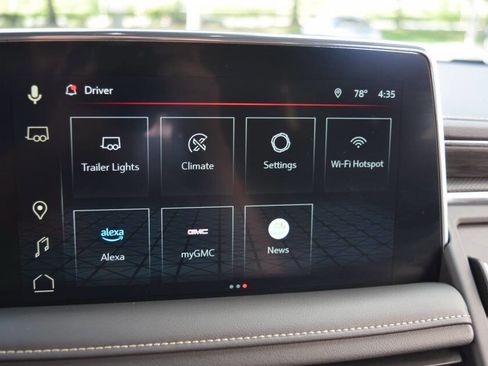 Used 2023 GMC Yukon XL SLT image 59