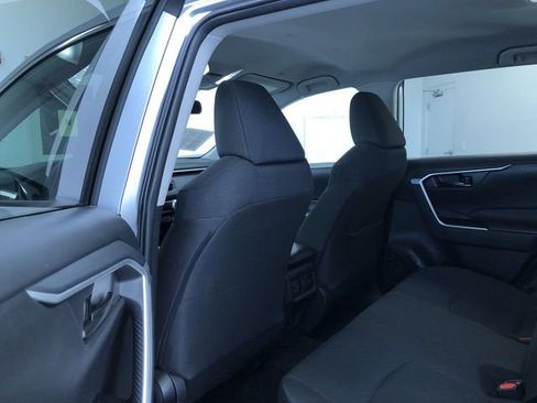 Certified 2025 Toyota RAV4 LE image 19