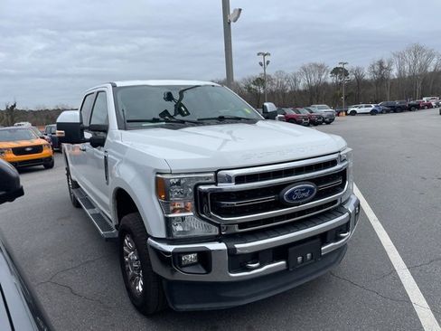 Used 2020 Ford F250 Lariat w/ Chrome Package image 2