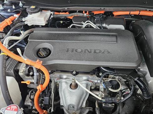 Used 2025 Honda CR-V Sport image 14