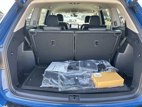 New 2026 Volkswagen Atlas SE image 10