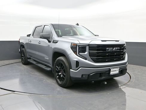 Used 2024 GMC Sierra 1500 Elevation w/ LPO, Elevation Black Package RWD image 22