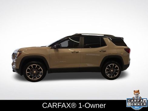 Used 2026 GMC Terrain Elevation w/ Elevation Premium Package FWD image 2