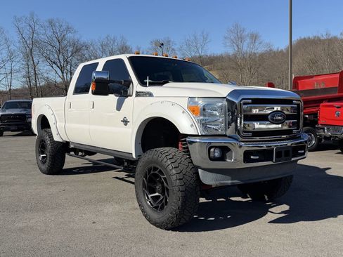 Used 2016 Ford F350 Lariat w/ Lariat Ultimate Package image 7