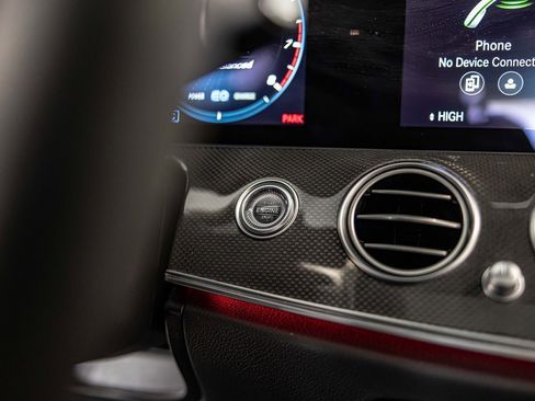 Used 2022 Mercedes-Benz E 53 AMG 4MATIC Sedan image 22