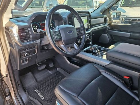 Used 2021 Ford F150 Lariat image 10