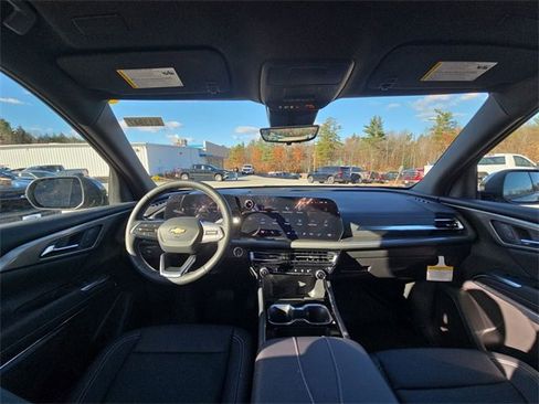 New 2026 Chevrolet Traverse LT w/ Driver Confidence Package image 21