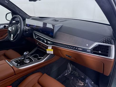 New 2026 BMW ALPINA XB7 image 32