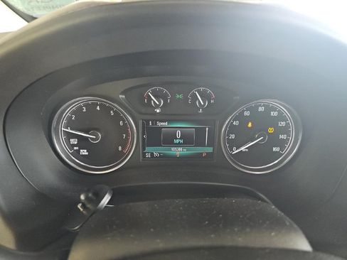 Used 2019 Buick Enclave Essence FWD image 13